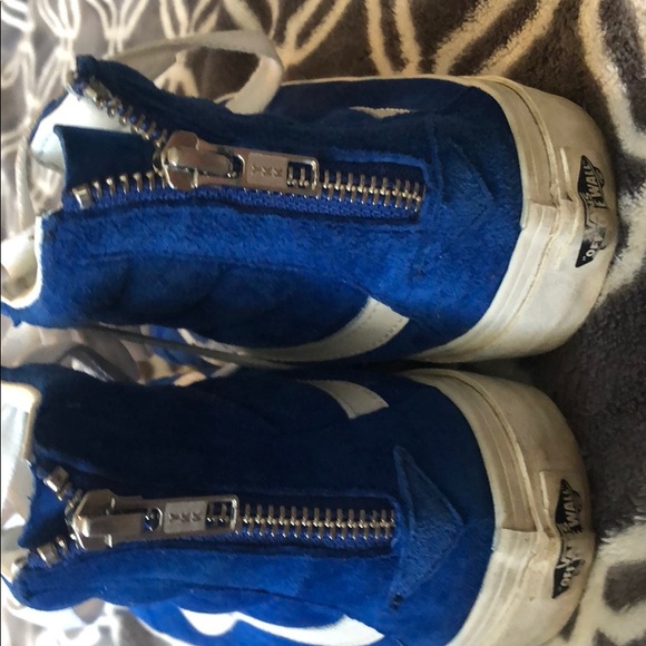 Shoes - Picture 3 of 3